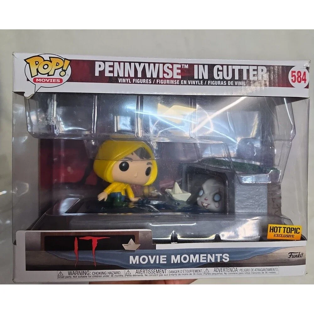 Funko Pop! Movie Moments vinyl figure set featuring Pennywise in the Gutter #584 - Picture 1 of 2
